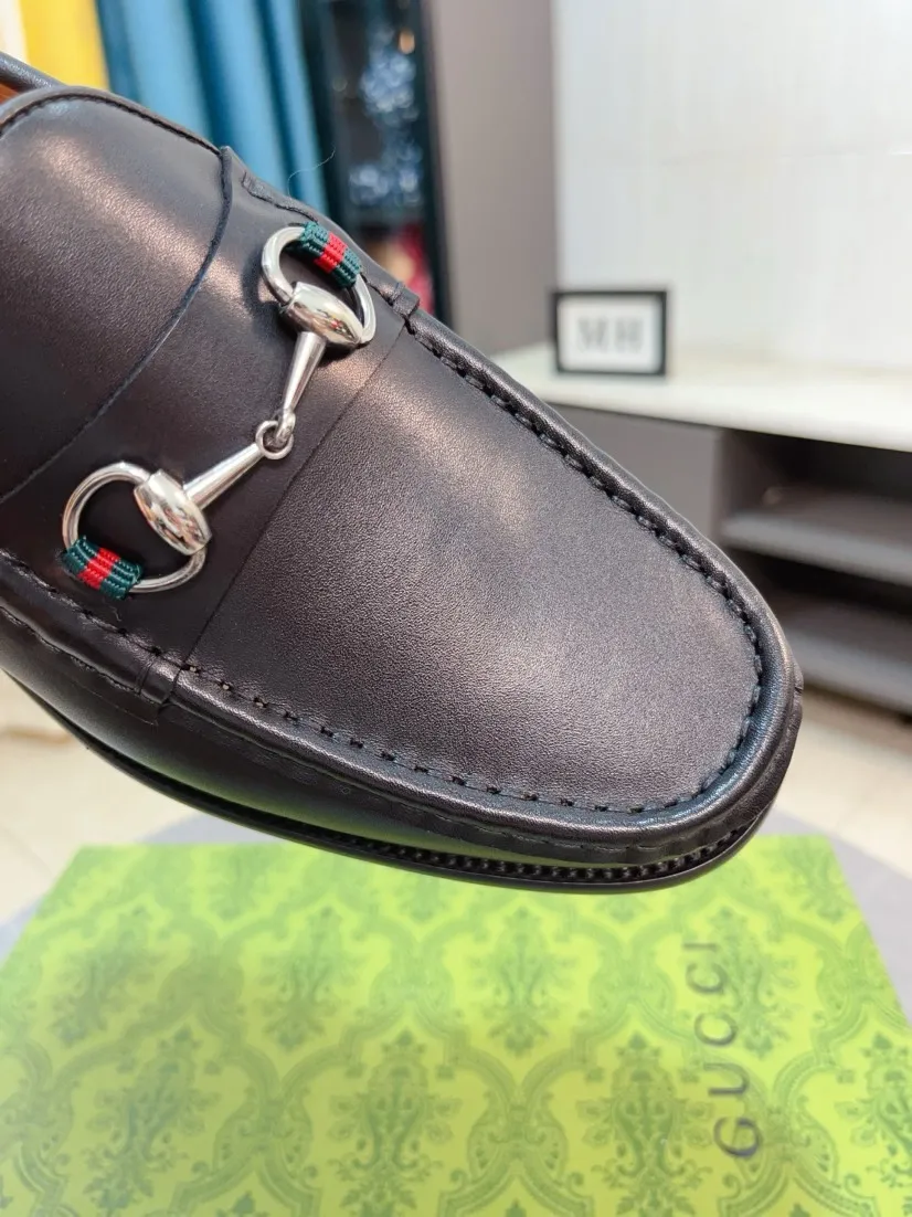 Men's Men's Shoes 💰480🌹🌹【GUCCI】The most popular classic Gucci leather shoes. Synchronized with the official website, the upper is made of Italian first-layer cowhide ➕cowhide lining, with unique brand and unique craftsmanship. Highlighting the hot style of the new year. Stop hesitating, stop wandering, get it now. Number: 38--44